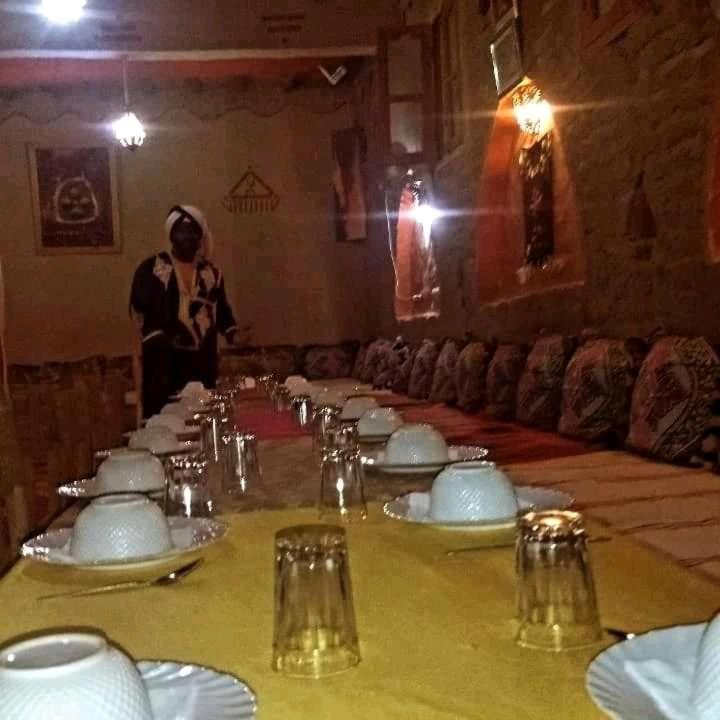 Riad Gnaoua Khamlia Merzouga Eksteriør billede