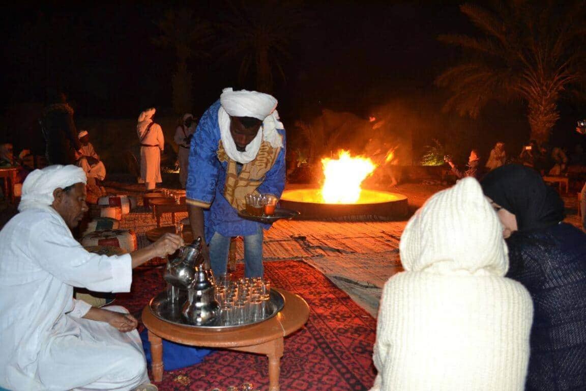 Riad Gnaoua Khamlia Merzouga Eksteriør billede